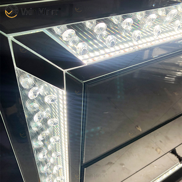 WXF-2140 Achteckige LED-Perlen, einfache Mode, drei Schubladen, LED-Schrank, passender LED-Spiegel, benutzerdefinierter Stecker