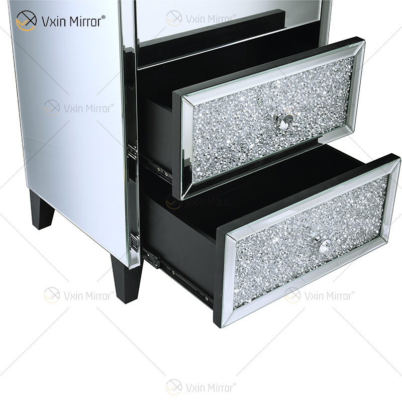 Elegant Home Decor WXF-739 Uhrenschrank mit 2 Schubladen in Silber verspiegelt mit zerkleinerten Diamanten