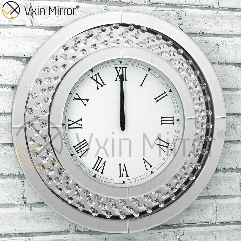 Runde, große, funkelnde, zerkleinerte, abgeschrägte, 50 cm große, schwebende Kristall-Wanduhr mit silberner Verspiegelung WXC-009