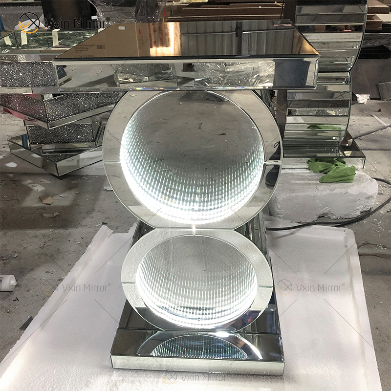 Silberner Tisch LED 3D Couchtisch Beleuchteter Unendlichkeitsspiegel Tunnel Sparkle Verspiegelter O-förmiger Konsolentisch Beistelltisch WXF-290