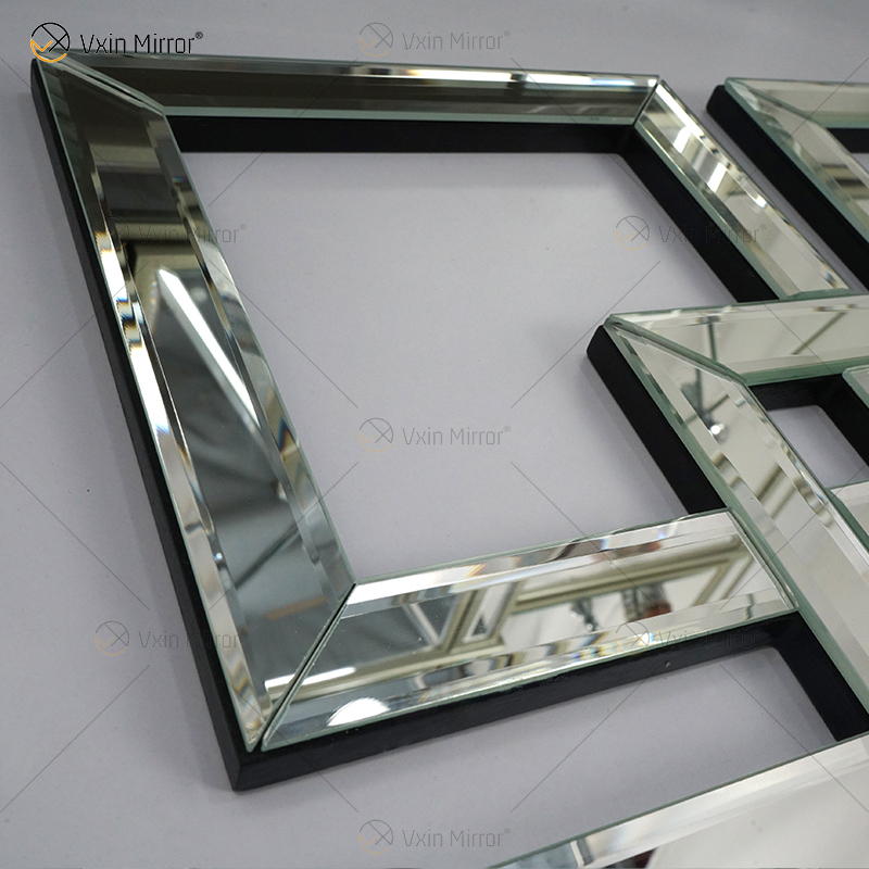 Quadratischer verspiegelter dekorativer Wandspiegel mit abgeschrägter Kante Moderner modischer Wandspiegel WXM-1590