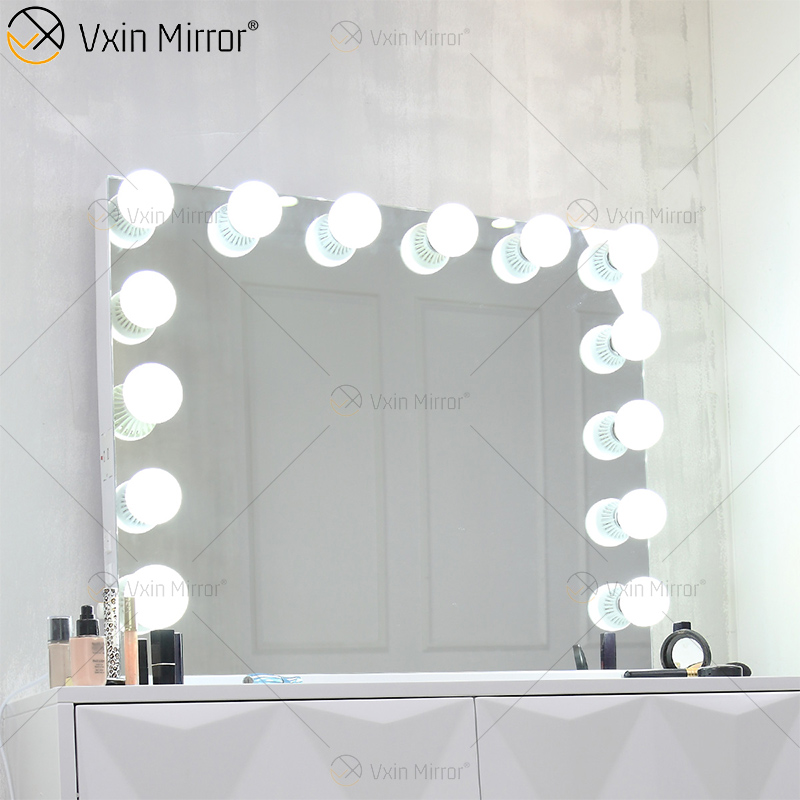 Ovaler dekorativer WXDL-123 Schminkspiegel im Hollywood-Stil mit Tischplatte und LED-Licht für Schlafzimmer