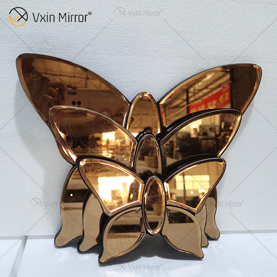 Moderne zweifarbige silberbraune verspiegelte Schmetterlings-3D-Spiegel-Wand-Kunst-Wohnkultur-Wandrahmen in Wohnzimmermöbeln WXM-1097