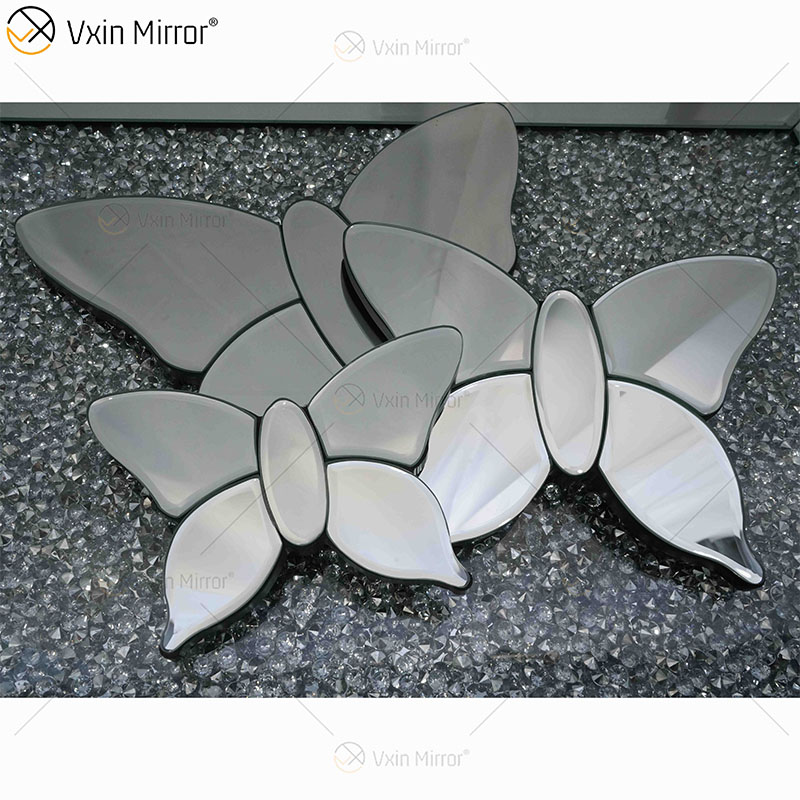 Moderne zweifarbige silberbraune verspiegelte Schmetterlings-3D-Spiegel-Wand-Kunst-Wohnkultur-Wandrahmen in Wohnzimmermöbeln WXM-1097