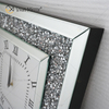 Spiegeluhr WXMC-011 Silberne dekorative Uhr mit Crushed Diamond