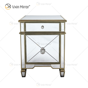Factory Supply WXF-873 Goldene Schlafzimmermöbel Luxus-Nachttisch mit 2 Schubladen, verspiegelter Nachttisch