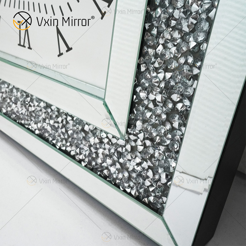 Spiegeluhr WXMC-011 Silberne dekorative Uhr mit Crushed Diamond