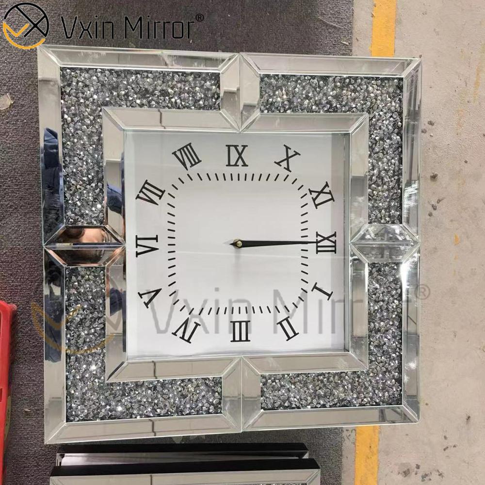 Luxuriöse, elegante, moderne Silber-Crushed-Diamant-Spiegel-Wanduhr