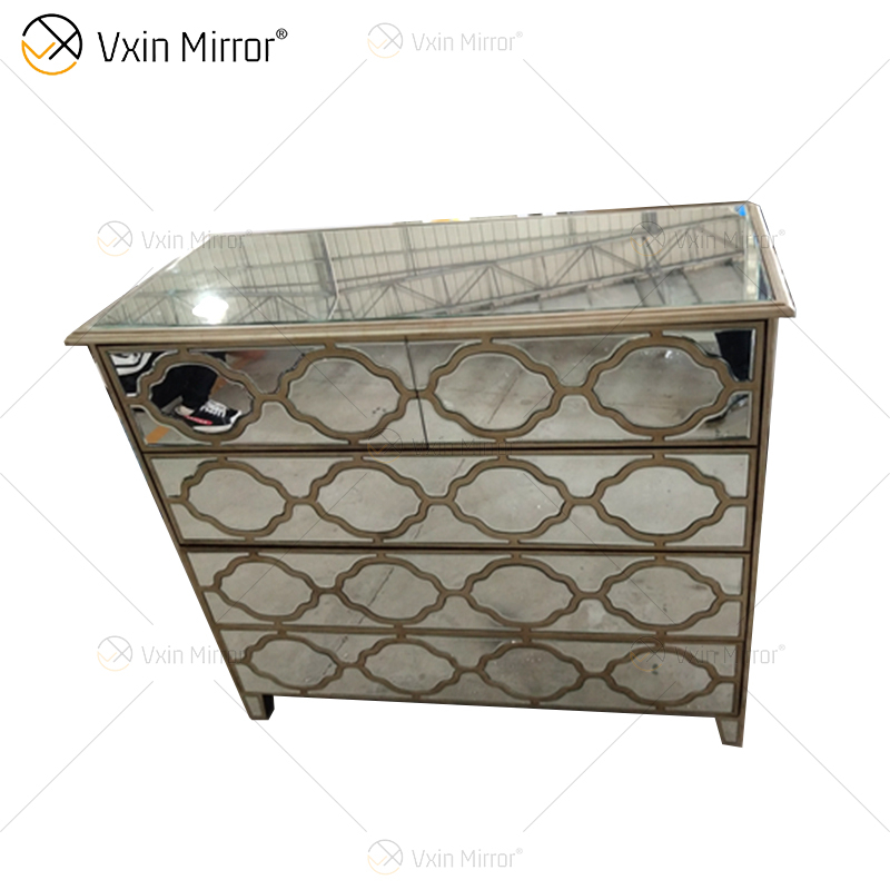 Modern und zeitgenössisch Elkton Nachttisch mit 3 Schubladen, verspiegelter Akzent, 4 Schubladen, verspiegelter Nachttisch, WXF-672