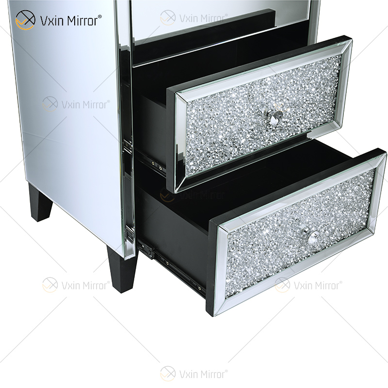 Elegant Home Decor WXF-739 Uhrenschrank mit 2 Schubladen in Silber verspiegelt mit zerkleinerten Diamanten