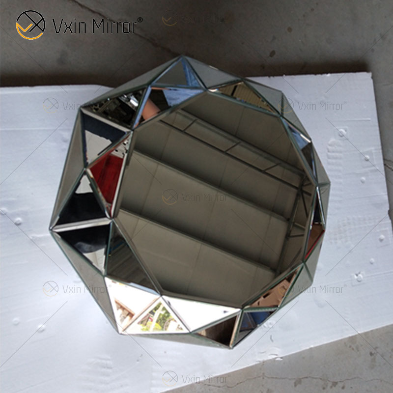 Modernes Wohnzimmer Sofa Eckmöbel Silber Glas verspiegelt Teetisch Couchtisch verspiegelter Nachttisch