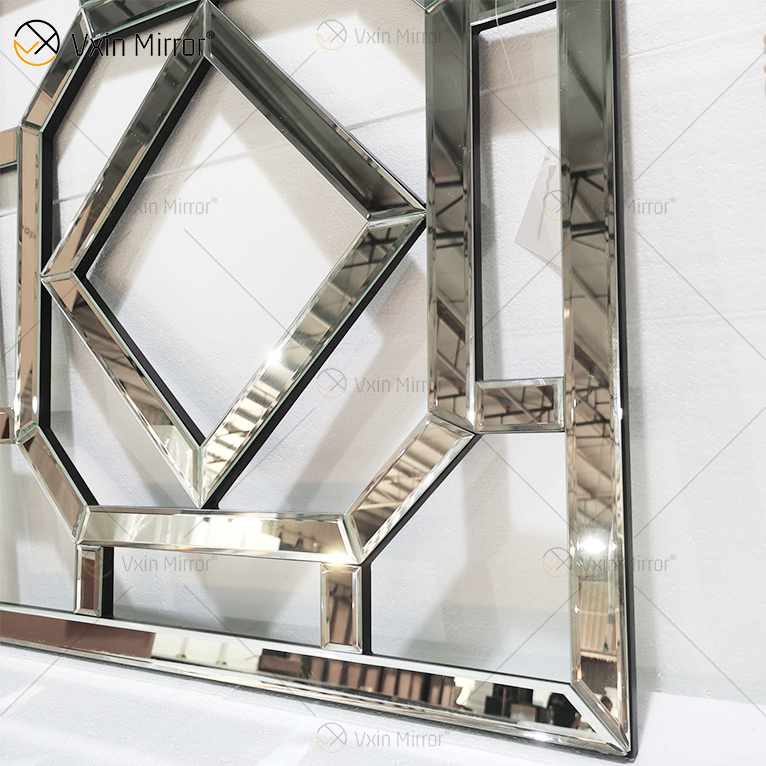 Quadratischer verspiegelter dekorativer Wandspiegel mit abgeschrägter Kante Moderne modische Wandspiegel WXM-1585