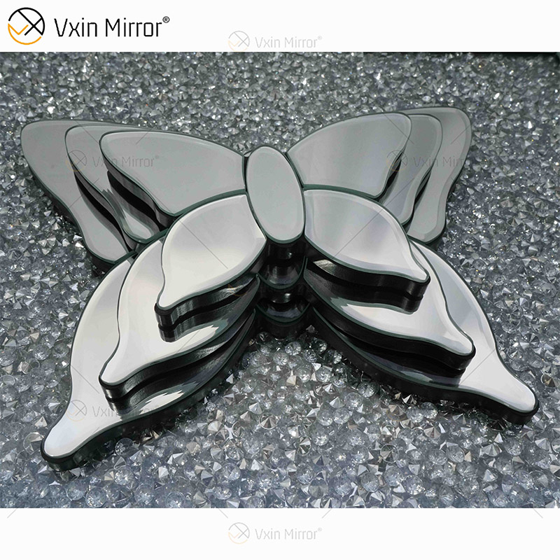 Moderne zweifarbige silberbraune verspiegelte Schmetterlings-3D-Spiegel-Wand-Kunst-Wohnkultur-Wandrahmen in Wohnzimmermöbeln WXM-1097