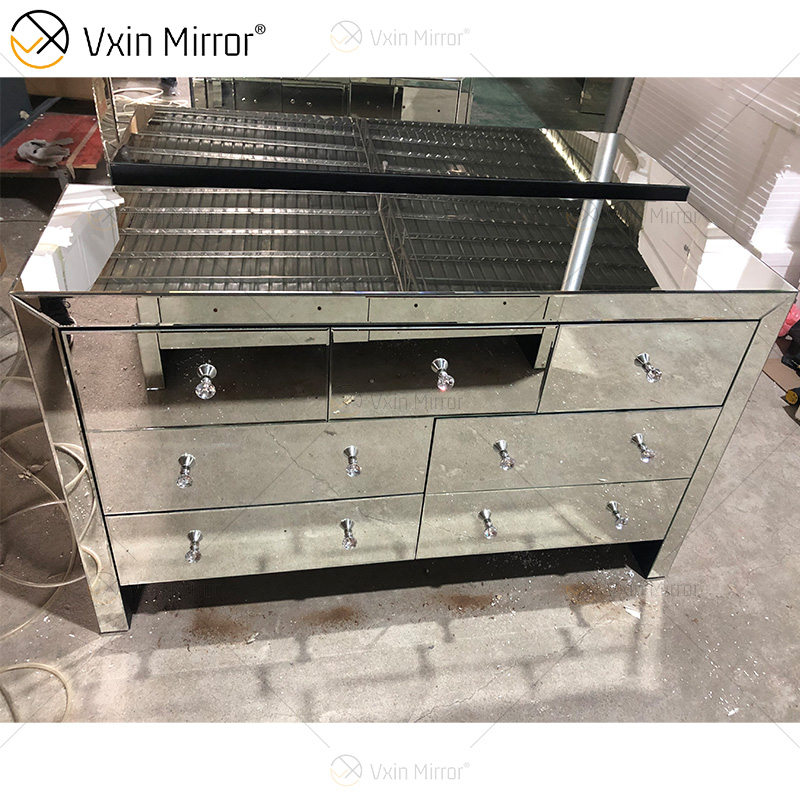 Heißer Verkauf WXWF-817 Modernes Kabinett mit mehr Schubladen Design Wohnzimmer oder Esszimmer Silber Kabinett