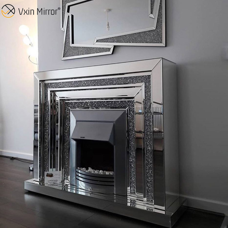 Wohnkultur WXWF-1095 Luxuriöser elektrischer Kamin mit Kristallspiegel aus zerkleinertem Diamanten für den Innenbereich mit Heizung in Wohnzimmermöbeln