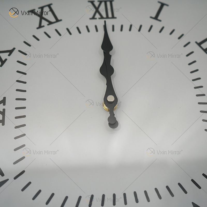 Heißer Verkauf gespiegelte Uhr WXMC-078 Crushed Diamond Silver Wall Decor elegante quadratische Uhr