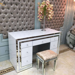 Hot Sell White Mirror Set WXF-792 Moderner Schminktisch mit silbernem Rahmen und Stuhl, 7 Schubladen