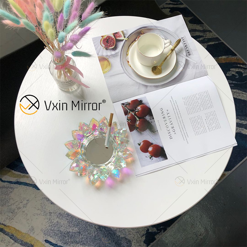 Zigaretten Zigarren Lotus Crystal Hotel Design Glas Aschenbecher handgefertigt für Couchtische