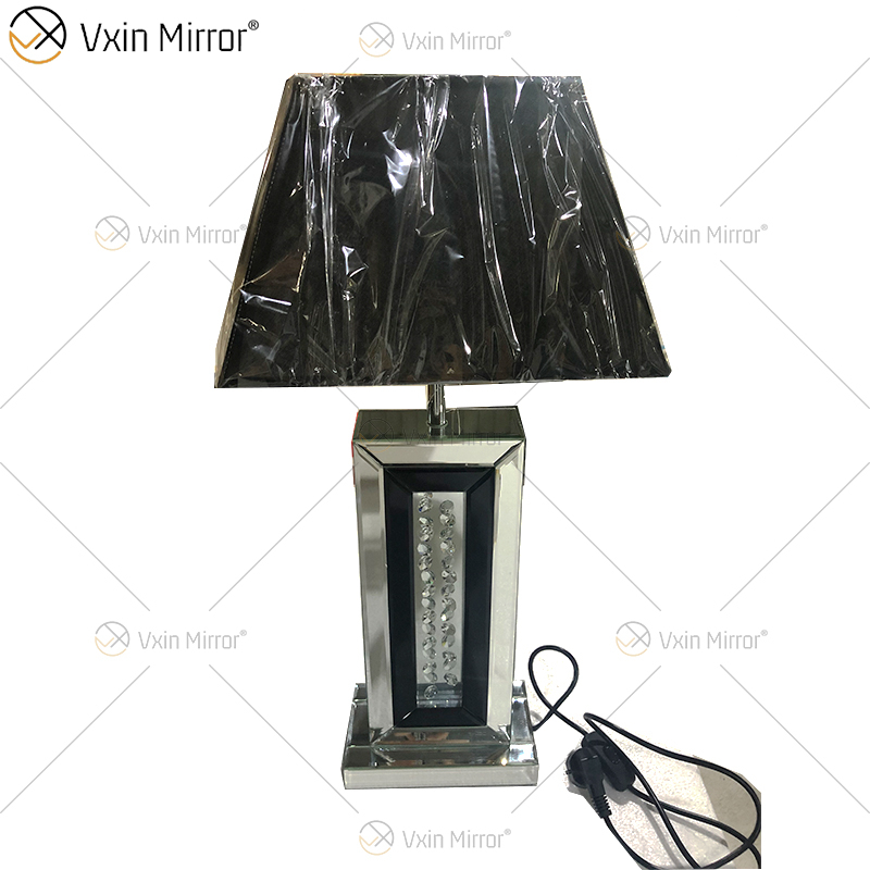 Factory Supply WXTL-143 Moderne Tischlampe mit silbernem und schwarzem Rahmen und Lampenschirm für Schlafzimmerspiegellampe