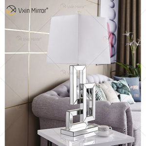 Factory Supply WXTL-001 Moderne silberne 3D-Tischspiegellampe mit Lampenschirm für Schlafzimmer