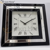 Großhandel China Supply Silber Spiegel Quadratische Wanduhr